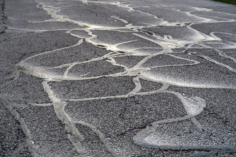 Commercial-Crack-Sealing-Kent-WA
