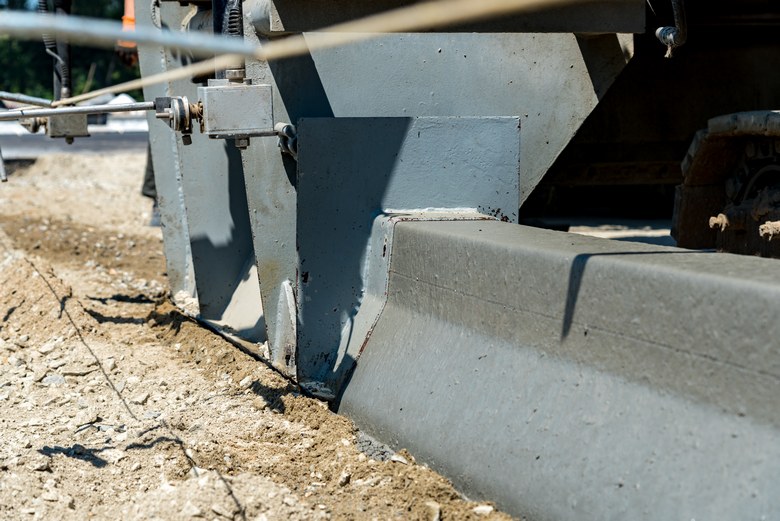 Commercial-Extruded-Curb-Kent-WA