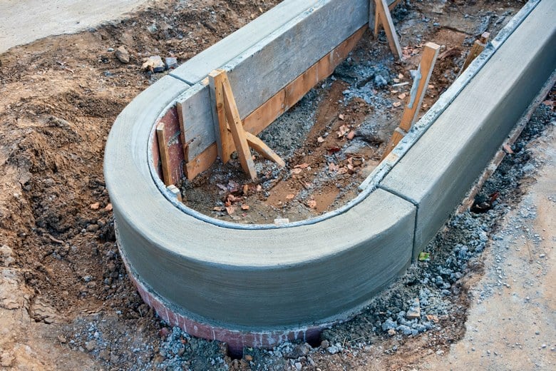 Concrete-Curb-Contractors-Kent-WA