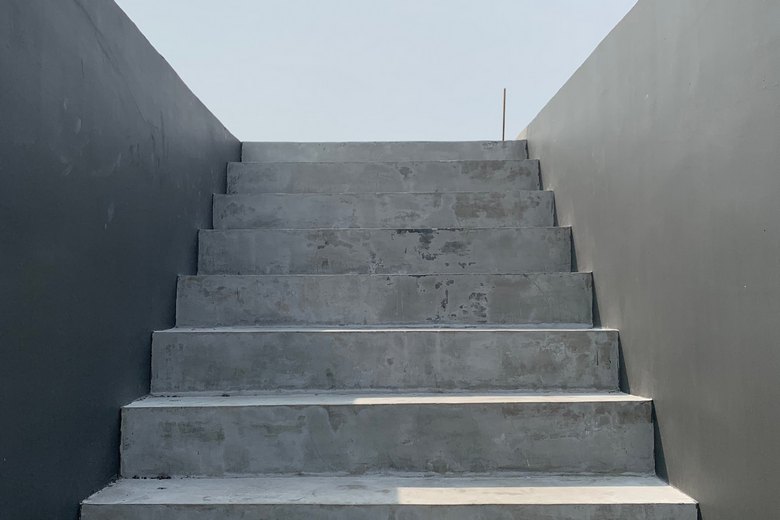 Concrete-Staircase-Kent-WA